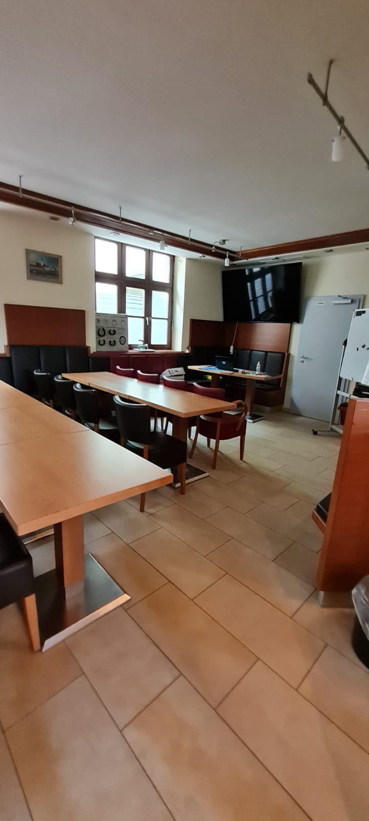 c38a3439-245f-4e01-9f7e-9c7070b45a59